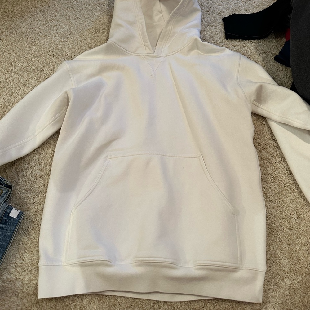 White lululemon sweatshirt size 8